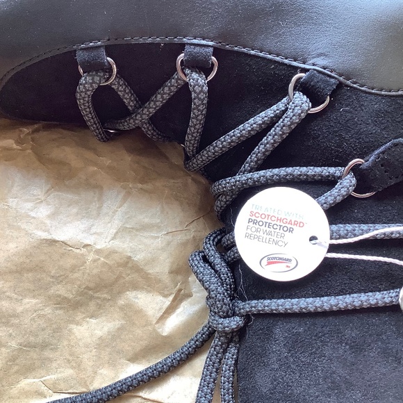 NWT Fitflop Skandi black leather boots size 8.5 - Picture 6 of 6